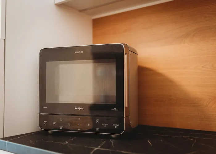 Peaceful Little Retreat, Spacious Free Garage Park * Lublaň